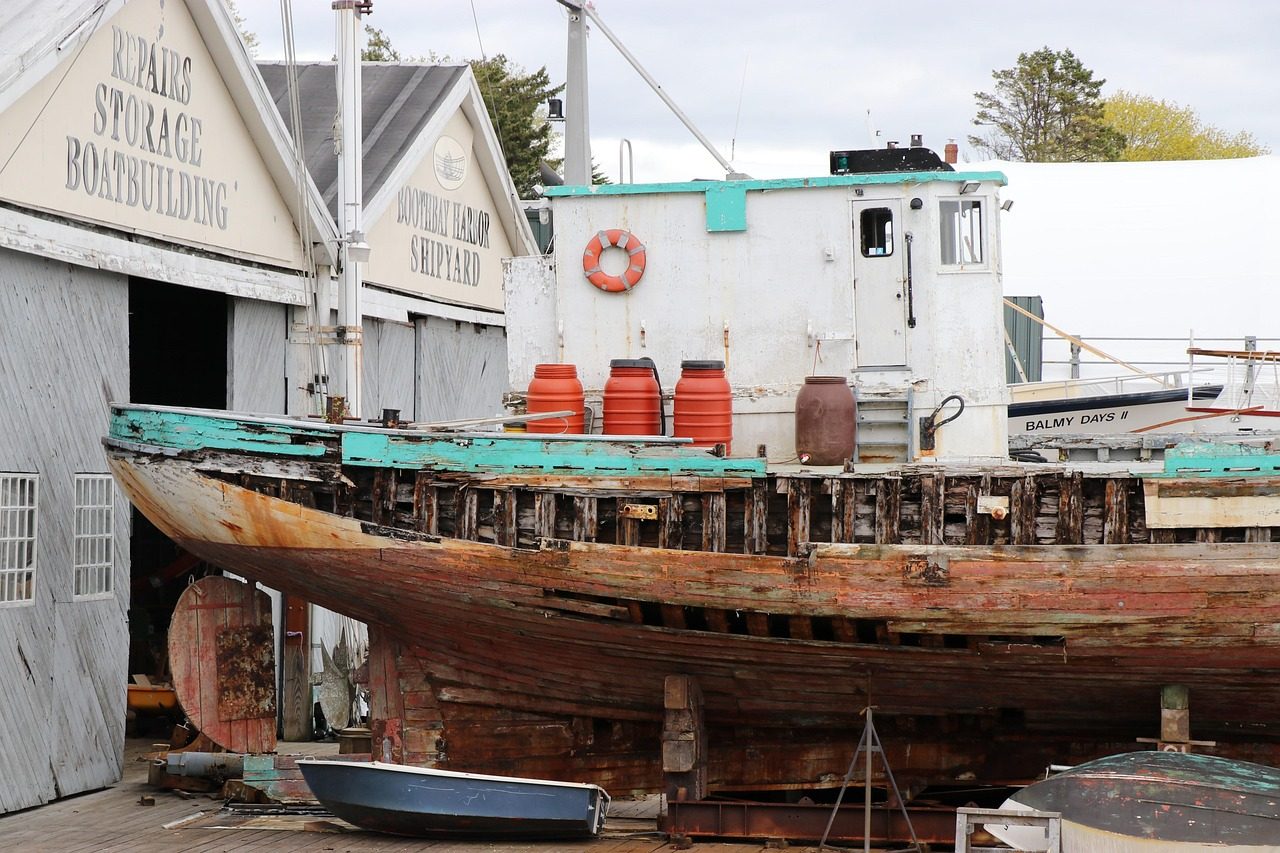 Boothbay Harbor Shipyard, Maine